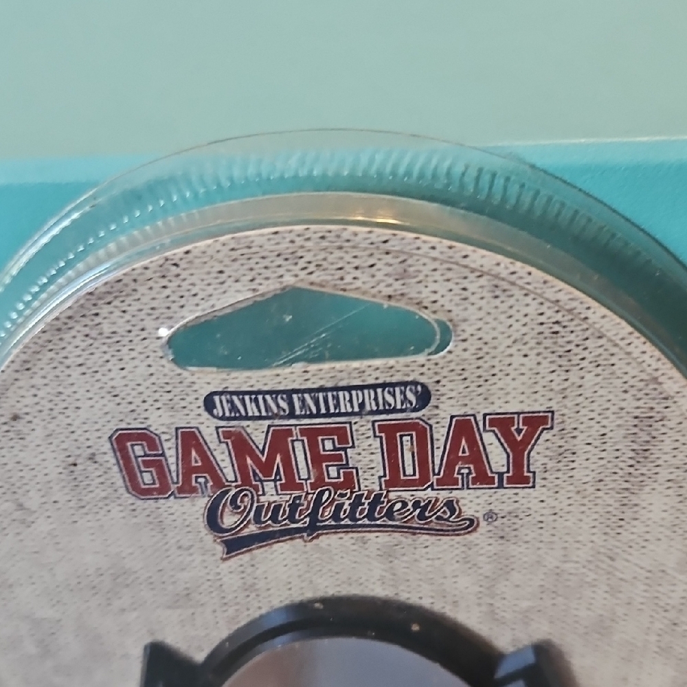 NWT: UNC-Chapel Hill Carolina Tar Heels Auto Emblem - Picture 4 of 10